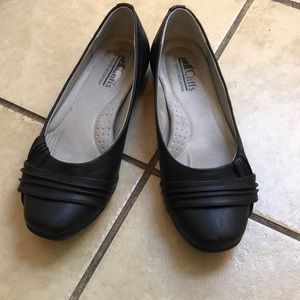 Black Flats sz 6.5